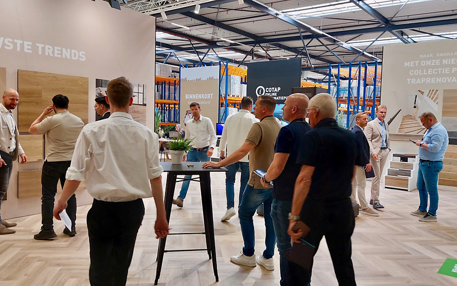 Cotap toonde tijdens de InCotap dealerdagen in 2023 een veelheid aan noviteiten en productinnovaties in vloeren en toebehoren