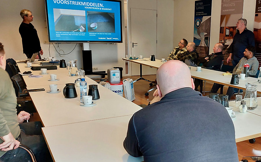 Het theoriegedeelte met links Dennis Venema en rechts Stephan Berckmans