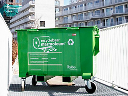 Marmoleum recycle container