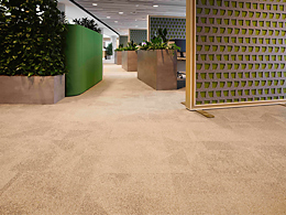 Voor-de-afwerking-met-tapijttegels