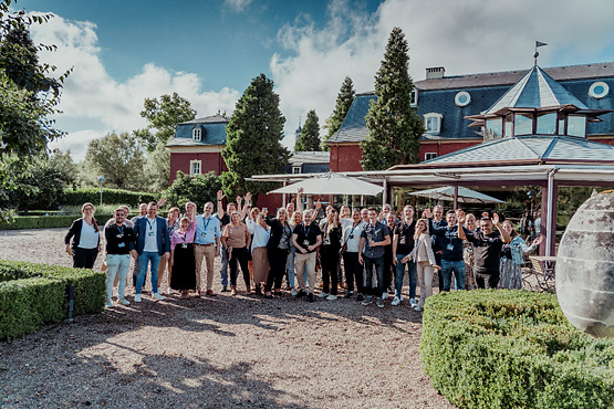 Deelnemers aan het dealerevent