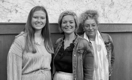 Het Sales Team van Flanders Flooring Days 2024 met van links naar rechts Sofie Maertens Cindy Collez en Constance Visserjpg