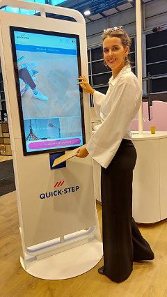 Maite Valck toont het nieuwe winkelconcept van Quick Step