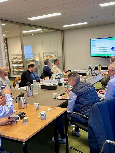 Bij Unifloor in Deventer worden steeds meer cursussen en trainingen gegevenjpg