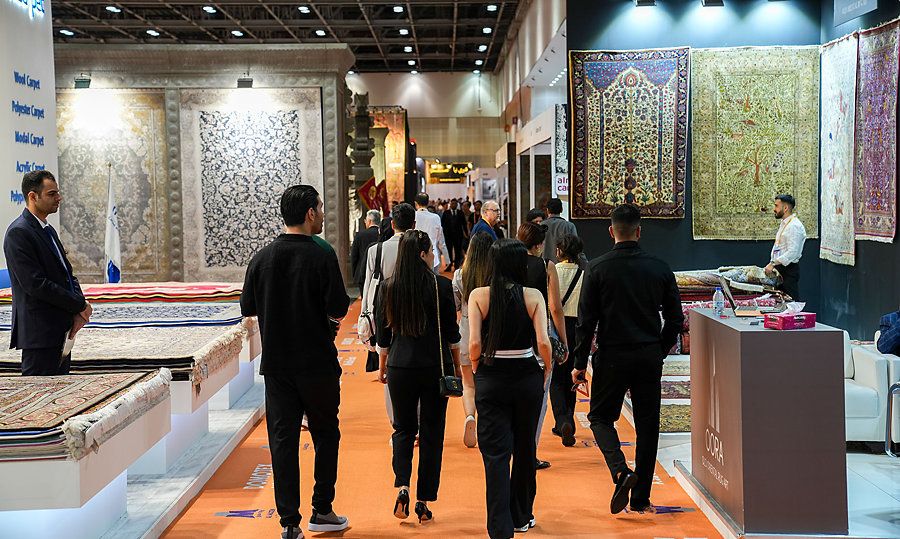Vanzelfsprekend was er weer veel handgemaakt tapijt op Domotex Middle East
