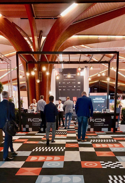 De sfeer straalt de bezoekers al bij de ingang tegemoet