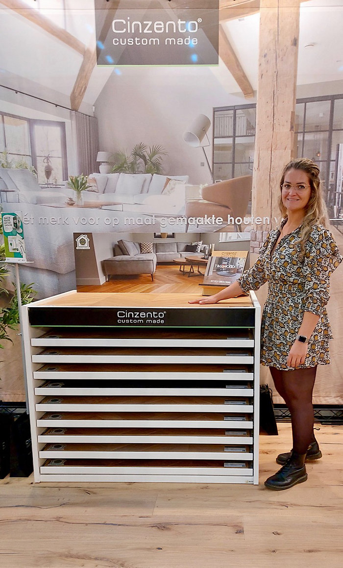 Iris van den Brink van TG Wood uit Ede toont Cinzento custom madejpg