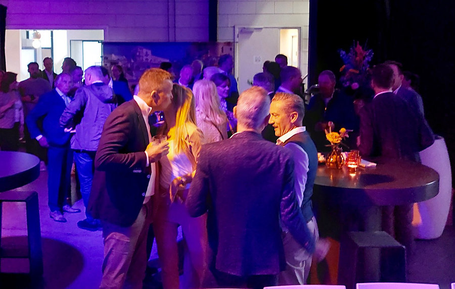 De ongedwongen sfeer leende zich uitstekend voor het bijpraten