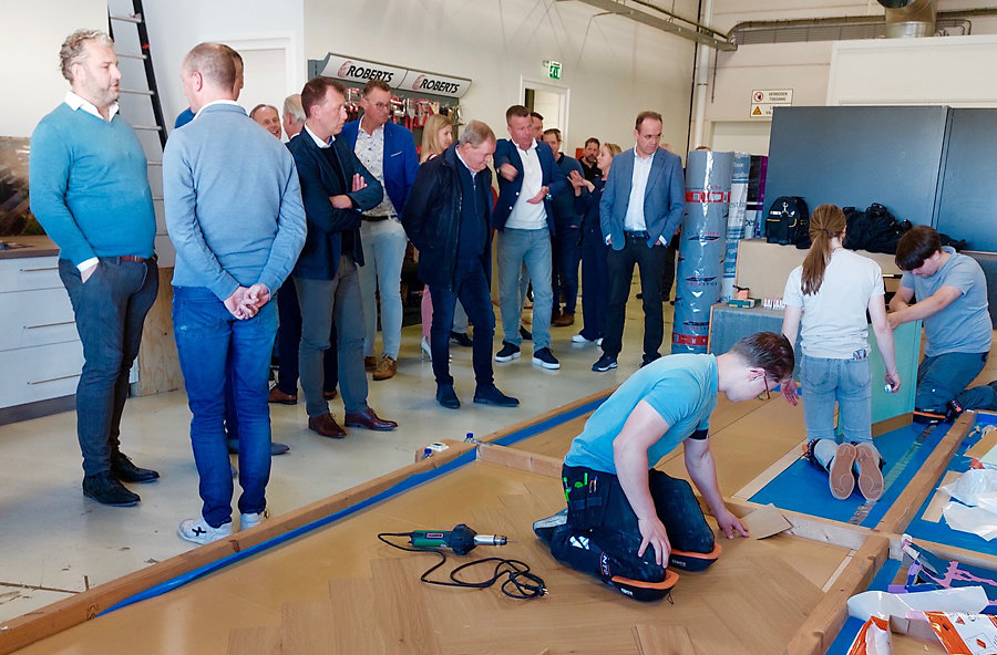 Veel belangstelling voor de demonstratie van het Summa College