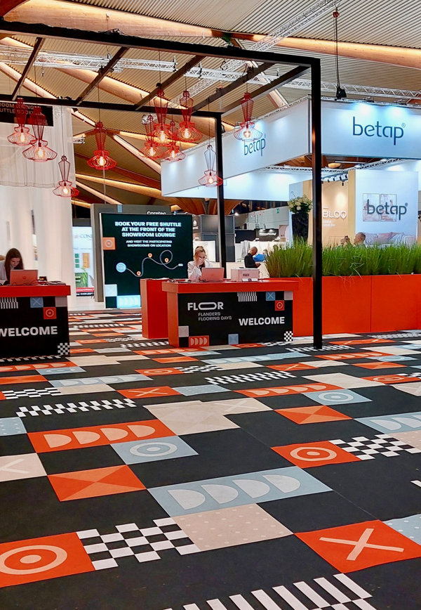 De sfeervolle entree van Kortrijk Xpo zet de toon van de beursjpg