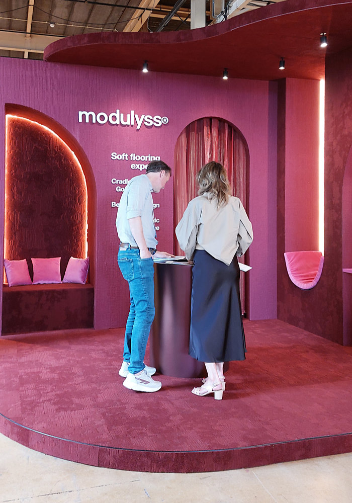 Modulyss presenteerde zich op een compacte opvallende stand